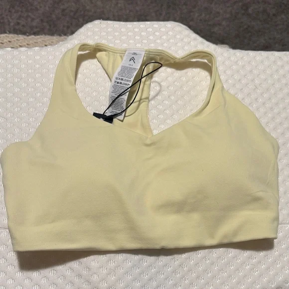Oner Active Softmotion Sports Bra - Picture 3 of 4